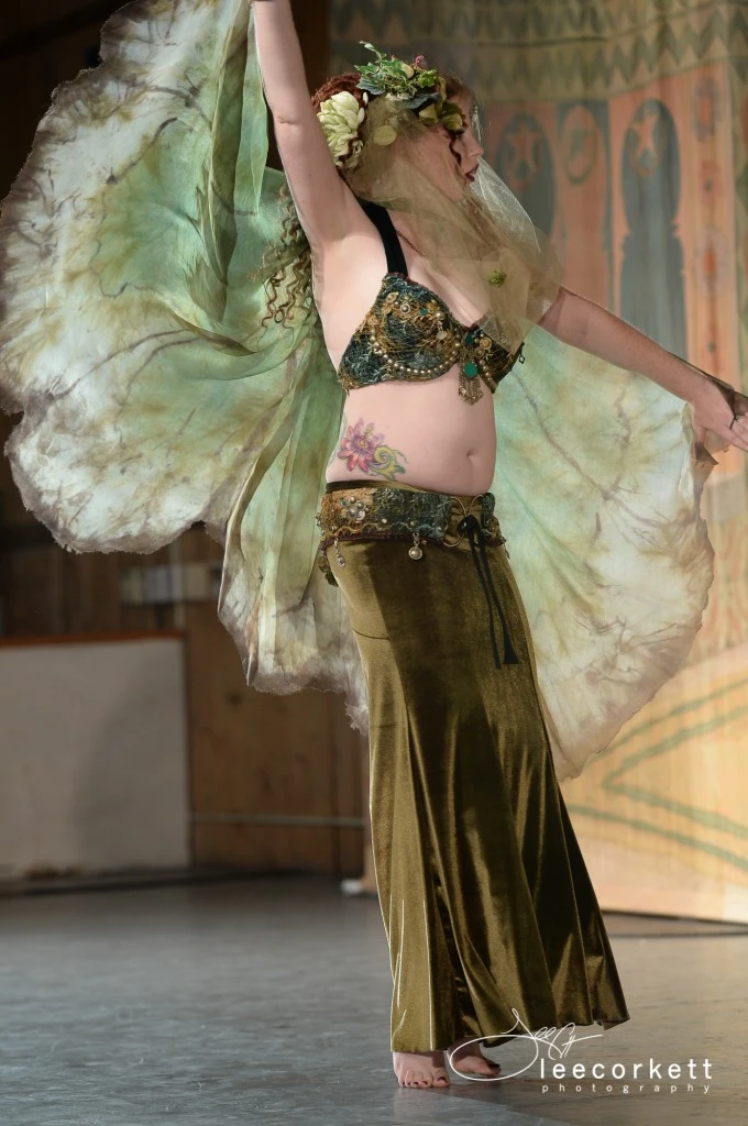 Can't even get over how pretty my wings were in the light.